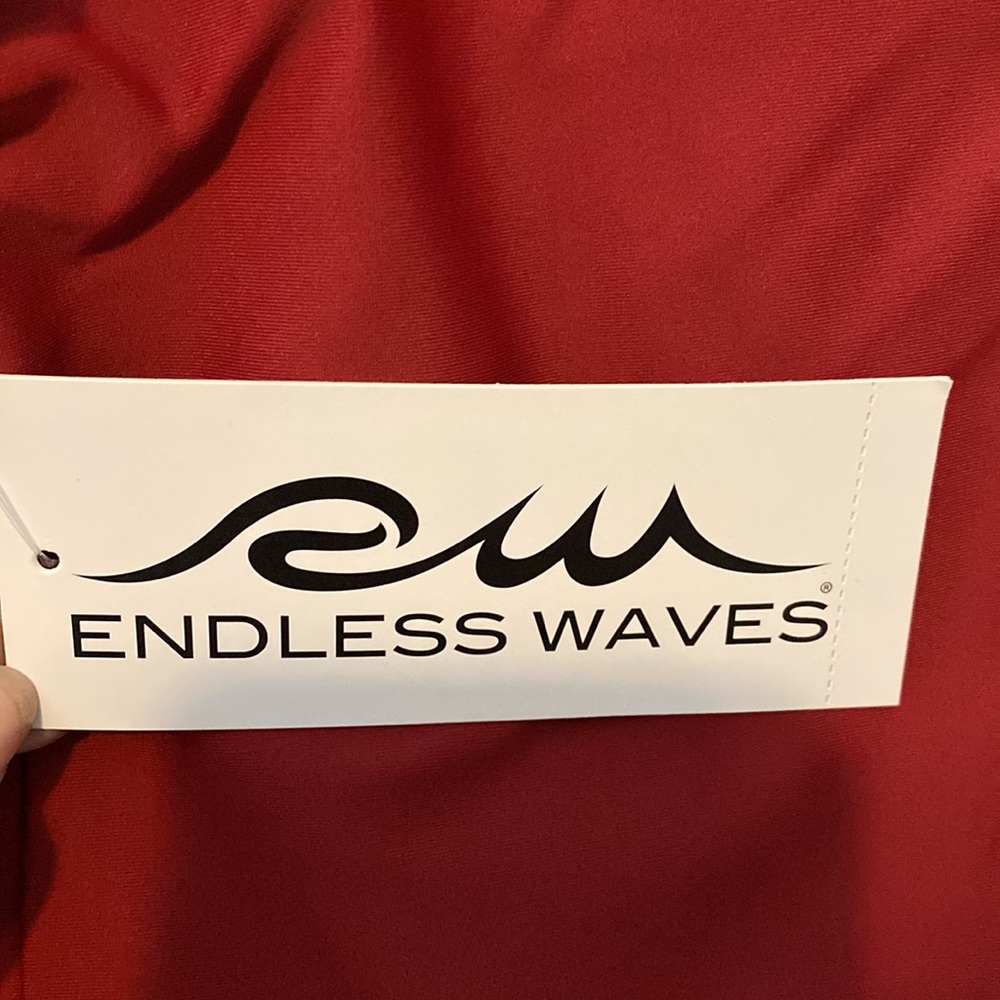 NWT ENDLESS WAVES RASHGUARD TOP - Picture 6 of 7